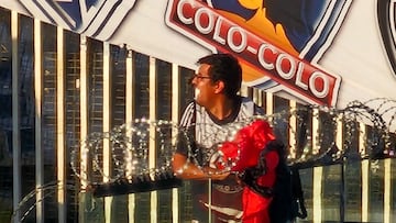 La insólita imagen del Monumental que ya es viral: una escalera en la barra de Colo Colo