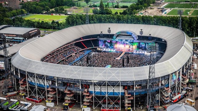 Paracaidistas nazis en De Kuip