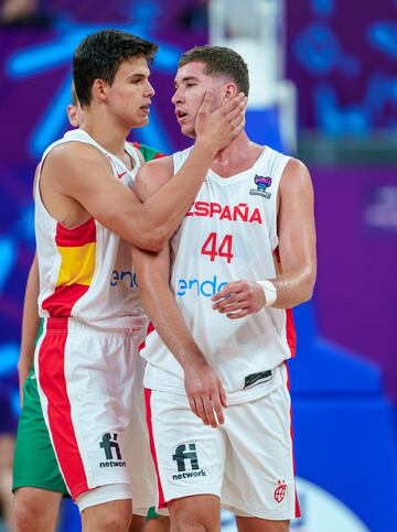 Jaime Pradilla y Joel Parra, durante el Eurobasket 2022.