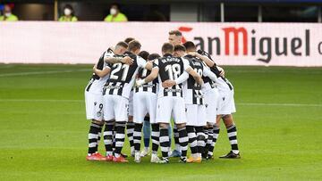 El Levante hace piña.