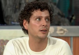 Eduardo Casanova, sobre el error de ‘La Revuelta’ en el mensaje del VIH: “Ahora que lo sabe todo el mundo...”