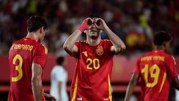 Pedri celebra un gol durante el amistoso de preparación para la Eurocopa entre España e Irlanda del Norte.