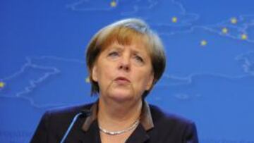 Merkel expresa su "conmoci車n" por el accidente de Schumacher