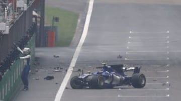 El accidente de Antonio Giovinazzi en imágenes