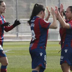 Charlyn Corral y su golazo con el que sigue como goleadora en La Liga Femenil de España