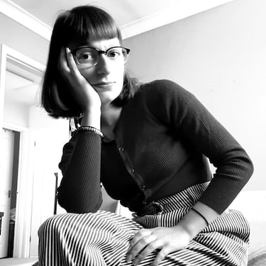 La creadora de cómics que tiene prohibido visitar EEUU durante 10 años contraataca con un cómic de su vivencia