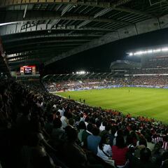 Fallece un operario realizando mantenimiento en El Molinón