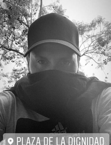 La fotografía de Nicolás Castillo en "Plaza de la Dignidad"