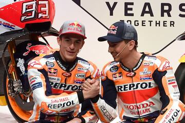 Marc Márquez y Jorge Lorenzo en la presentación de Repsol Honda. 