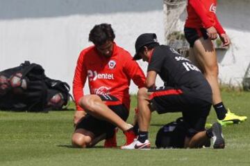 Las 15 imperdibles fotos de la distendida práctica de la Roja