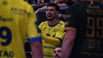 Bidasoa y Cangas, noticias a pares