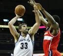 Gasol y Calathes anularon el partidazo de Bradley Beal