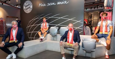 Mascarillas protectoras con bufandas del Bayern