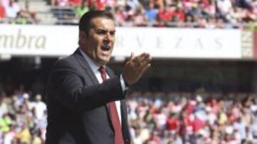 José Ramón Sandoval durante el partido ante el Villarreal.
