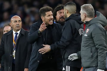 Clement Turpin sends Diego Simeone off a few minutes later.