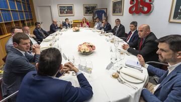 De izquierda a derecha, Jiménez, Roncero, González, Matallanas, Nieto, Bertomeu, Cantón, De Cos, González Santos, Rubio, Martínez, Gutiérrez, Relaño y Ferrer.