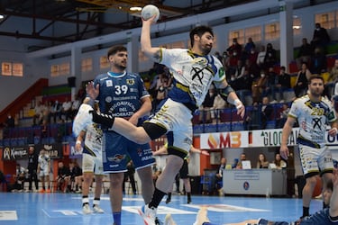 El Ángel Ximénez repesca a Javi García