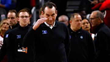 March Madness: Coach K's Duke advances to Final Four