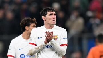 Hamburg (Germany), 07/11/2023.- Barcelona's Andreas Christensen reacts after the UEFA Champions League Group H soccer match between Shakhtar Donetsk and FC Barcelona in Hamburg, Germany, 07 November 2023. (Liga de Campeones, Alemania, Hamburgo) EFE/EPA/FILIP SINGER
