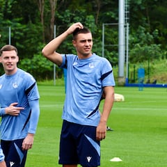 La Real apuesta por Karrikaburu pese al interés de clubes de Segunda División