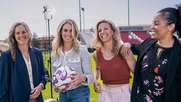 Brandi Chastain, Leslie Osborne, Danielle Slaton y Aly Wagner.