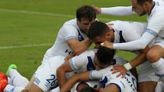 Vélez golea y vuelve a la senda de la victoria