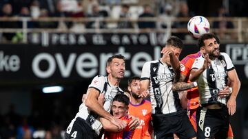 Los albinegros siguen sin conseguir una victoria en casa.