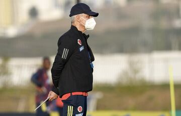 La Selección Colombia entrenó con grupo completo en Barranquilla de cara al partido ante Perú por Eliminatorias rumbo a Qatar 2022.