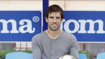 Albelda: "Los árbitros miran demasiado al banquillo"