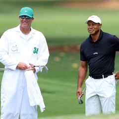 What time does Tiger Woods tee off on Thursday and who is he playing with?