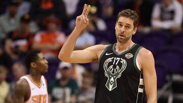 Pau Gasol, con Milwaukee Bucks.