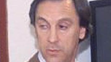 <b>VUELVE AL MUNDO DEL FÚTBOL.</b> Miguel ANgel Ruíz, ex secretario técnico rojiblanco hasta su cese hace dos años, ha vuelto al mundo del balonpie, de manos de Javier Pérez.