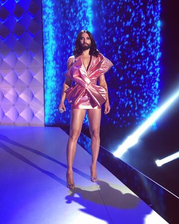 Fue la gran protagonista del festival de Eurovisi¨®n en 2014, el cual termin¨® ganando. El motivo por el que revel¨® que era portadora del VIH fue un chantaje de un examigo que lo iba a difundir, hasta que finalmente fue ella la que lo hizo en sus redes sociales.
