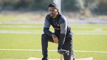 Javier Aquino durante un entrenamiento con Tigres. 