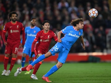 Javi Serrano, en su debut contra el Liverpool.