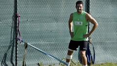 06/10/21 
 ELCHE 
 ENTRENAMIENTO 
 PEDRO BIGAS 