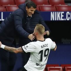 Racic pudo con Oblak y con su maldición de madera