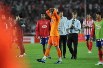 19 de mayo de 2010. Atlético de Madrid-Sevilla. El equipo sevillano se proclamó campeón ganando 0-2 al Atlético de Madrid con goles de Capel y Jesús Navas.