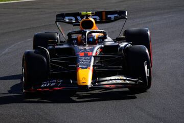 MONZA, ITALY - SEPTEMBER 10: Sergio Perez of Mexico driving (11) the Oracle Red Bull Racing F1 Team on track during qualification ahead of the F1 Grand Prix of Italy at Autodromo di Monza on September 10, 2022 in Monza, Italy. (Photo by Pier Marco Tacca/Anadolu Agency via Getty Images)