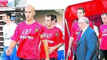 Manzano se queda sin centrales para el regreso