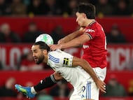 Noah Okafor scored two first-half goals for Leeds United, as Daniel Farke’s team edged 10-man Manchester United to take a big step towards EPL salvation.