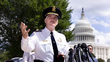 After a five-hour standoff with police in front of the Library of Congress, the active bomb suspect surrendered to US Capitol Police without incident.