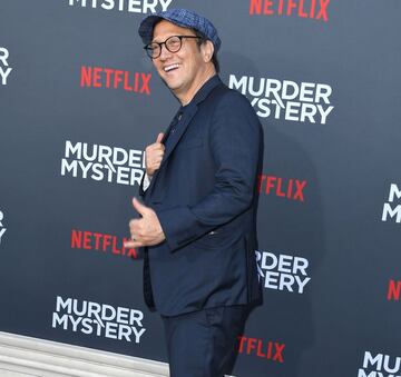 El actor de 'Murder Mistery' también es un gran fanático de los niners.