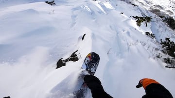 Bajada de Travis Rice en Hakuba (Jap&oacute;n), primera parada del Freeride World Tour (FWT) 2019.