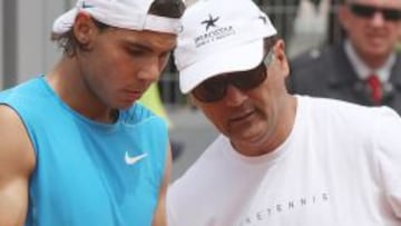 Toni y Rafa Nadal en un entrenamiento.