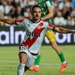 Álvaro: “Sueño con un título con el Rayo... ¿y por qué no la Conference?”