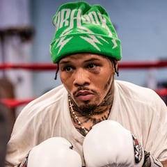 Davis and Benn start a ‘fight’ on social media and could face off in April