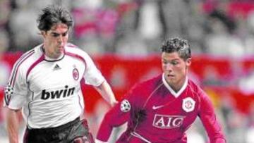 <b>CAMBIO DE CRACKS. </b>Según 'News of the World' el elegido para sustituir a Cristiano en el United es Kaká.