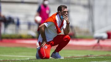 Pablo Guede califica de "increíble" fallas de su equipo ante Pumas