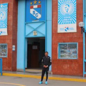 Palacios tras el diálogo con AS Chile en las instalaciones del Sporting Cristal.